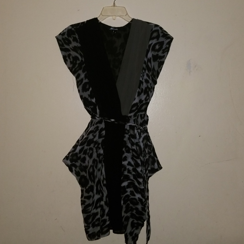 Last call - Two tone leopard dress